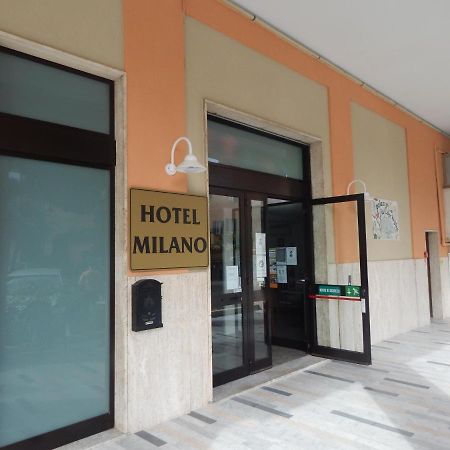 Hotel Milano Loano Luaran gambar